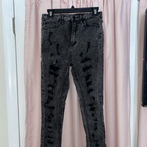 Distressed Black Jeans!
